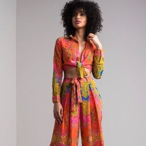 Multi-print two-piece set